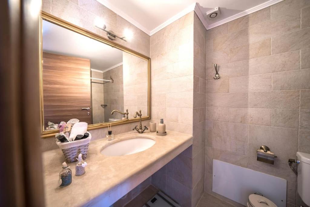 Arhontariki Luxury Apartment Pánormos Екстериор снимка