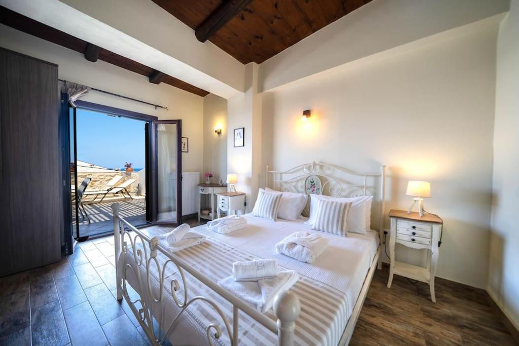 Arhontariki Luxury Apartment Pánormos Екстериор снимка